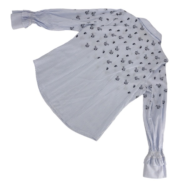 Cabi Whitney Shirt # 5368, Blue and White Striped and Floral Print, Medium - Picture 12 of 17